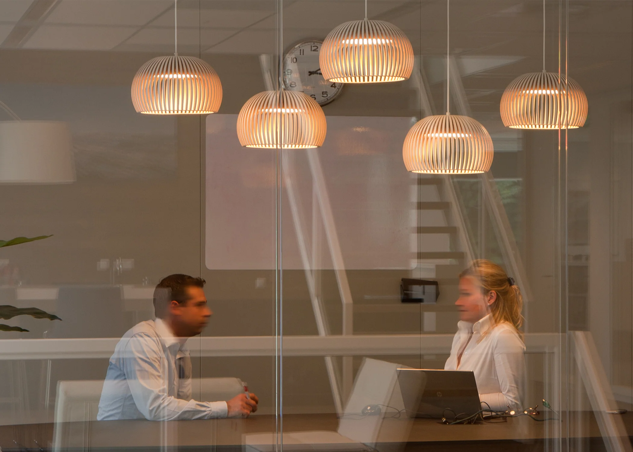 Atto 5000 Pendant - White - Image 2