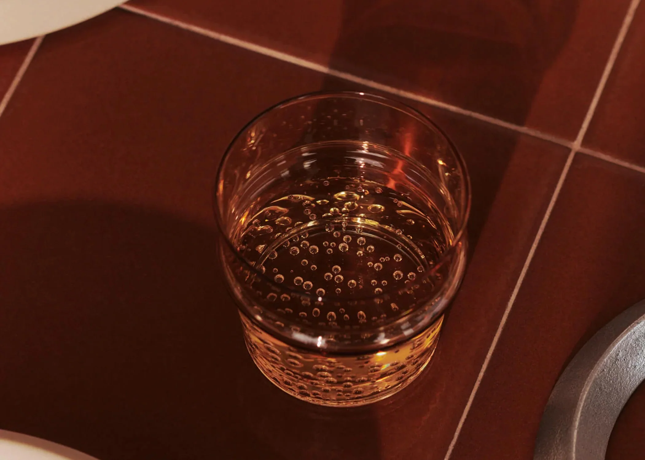 Boya Low Glasses - Image 6