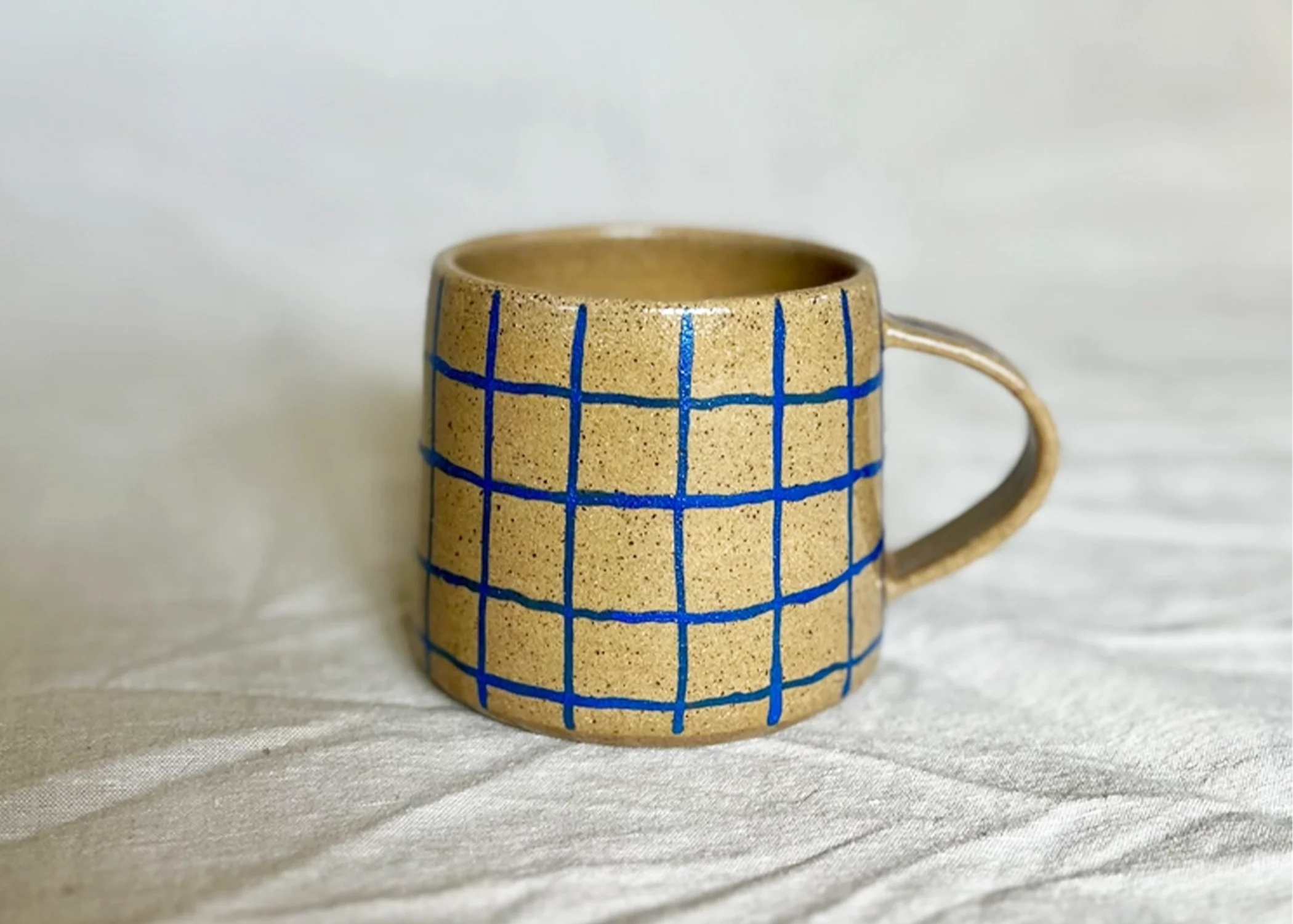 Checkered Mug - Image 4