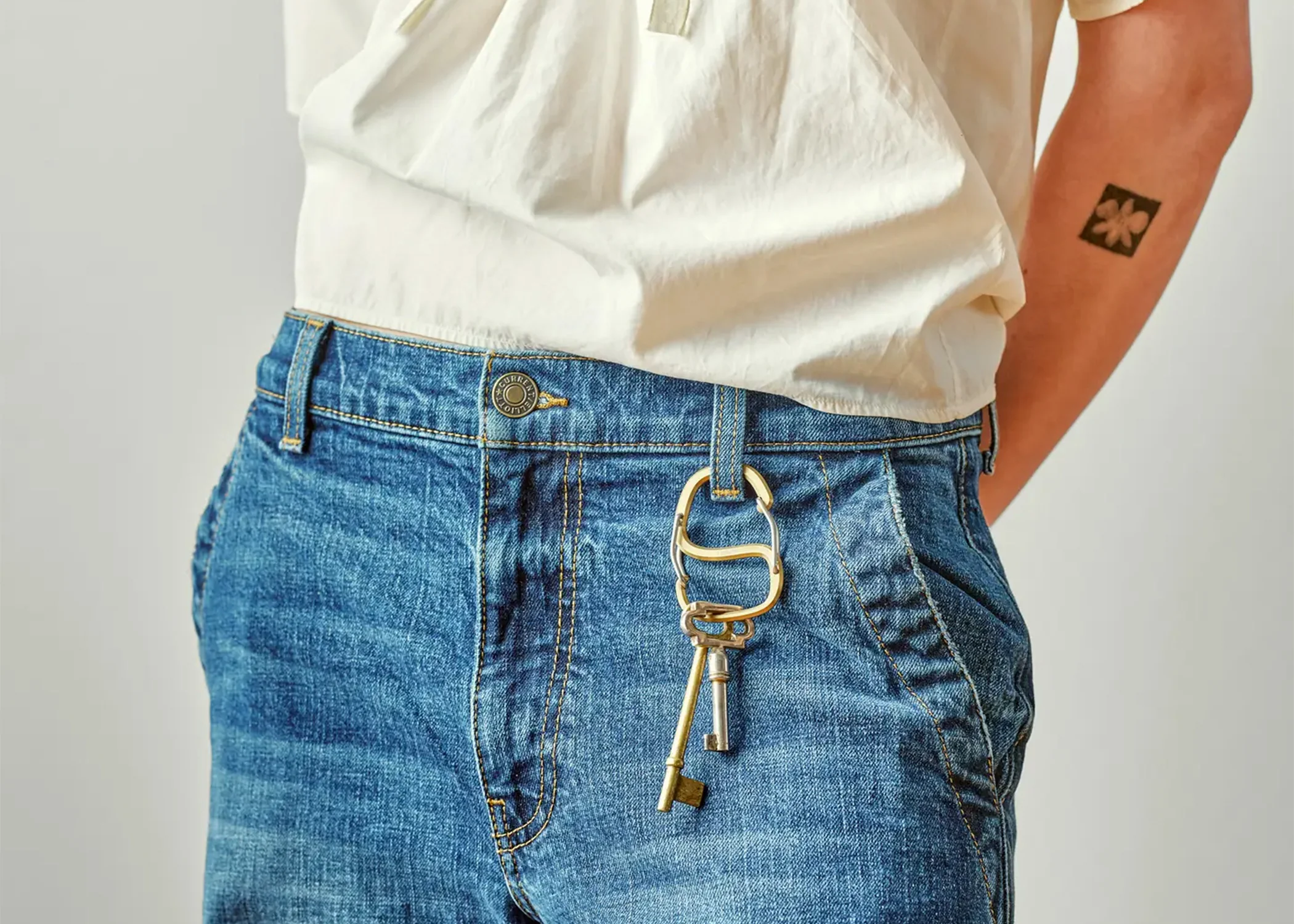 Coachwhip Carabiner Vapor Brass - Image 4