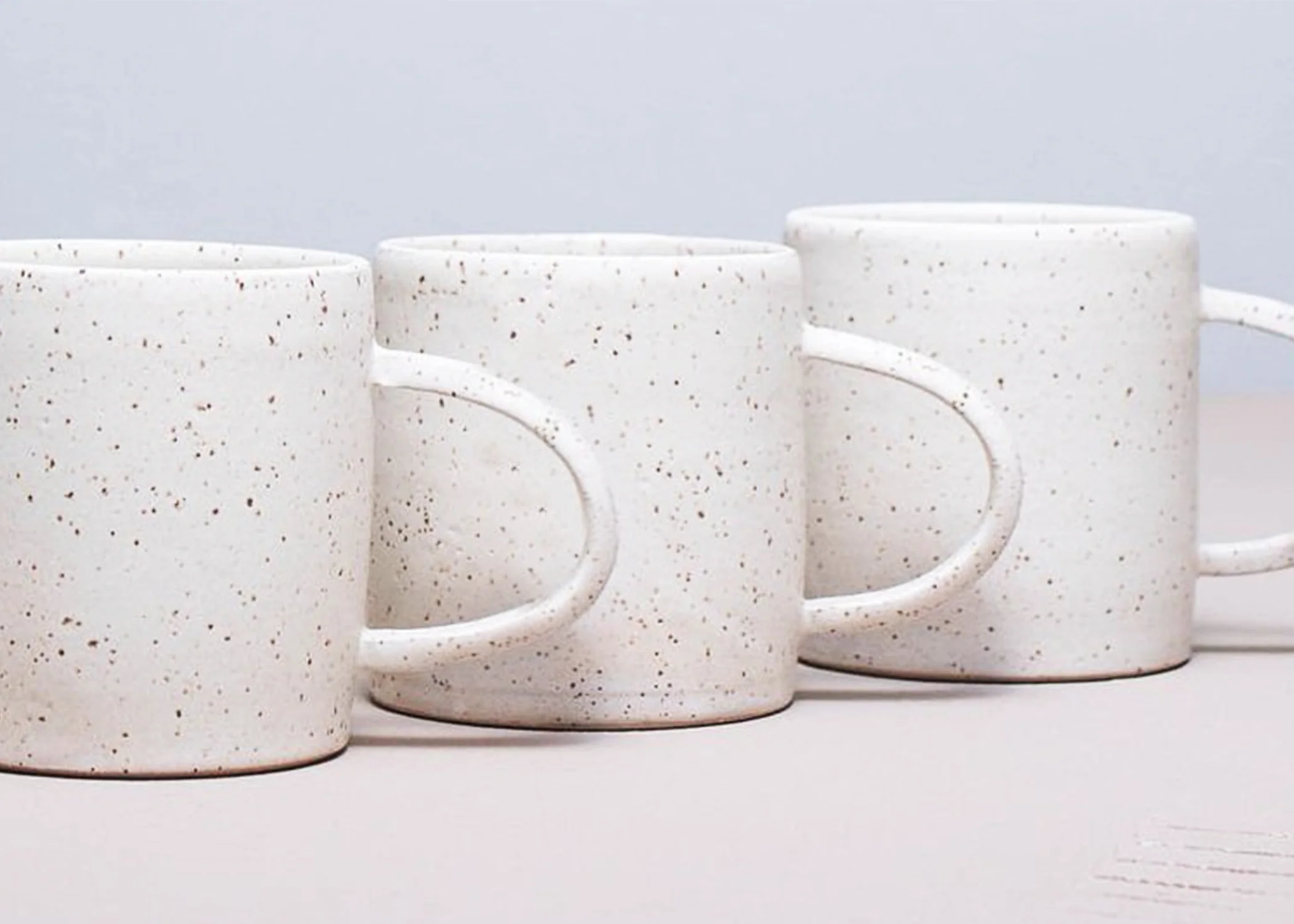 Camp Mug White Handle - Image 2