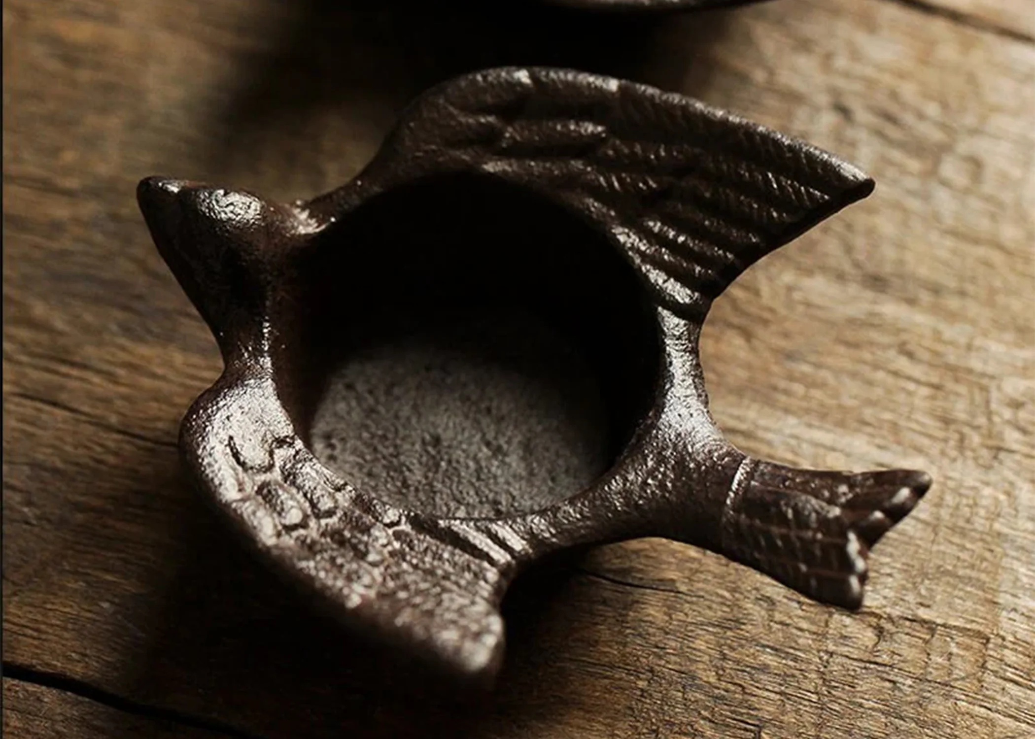 Gohobi Cast Iron Sitting Bird Candle Holder - Image 3