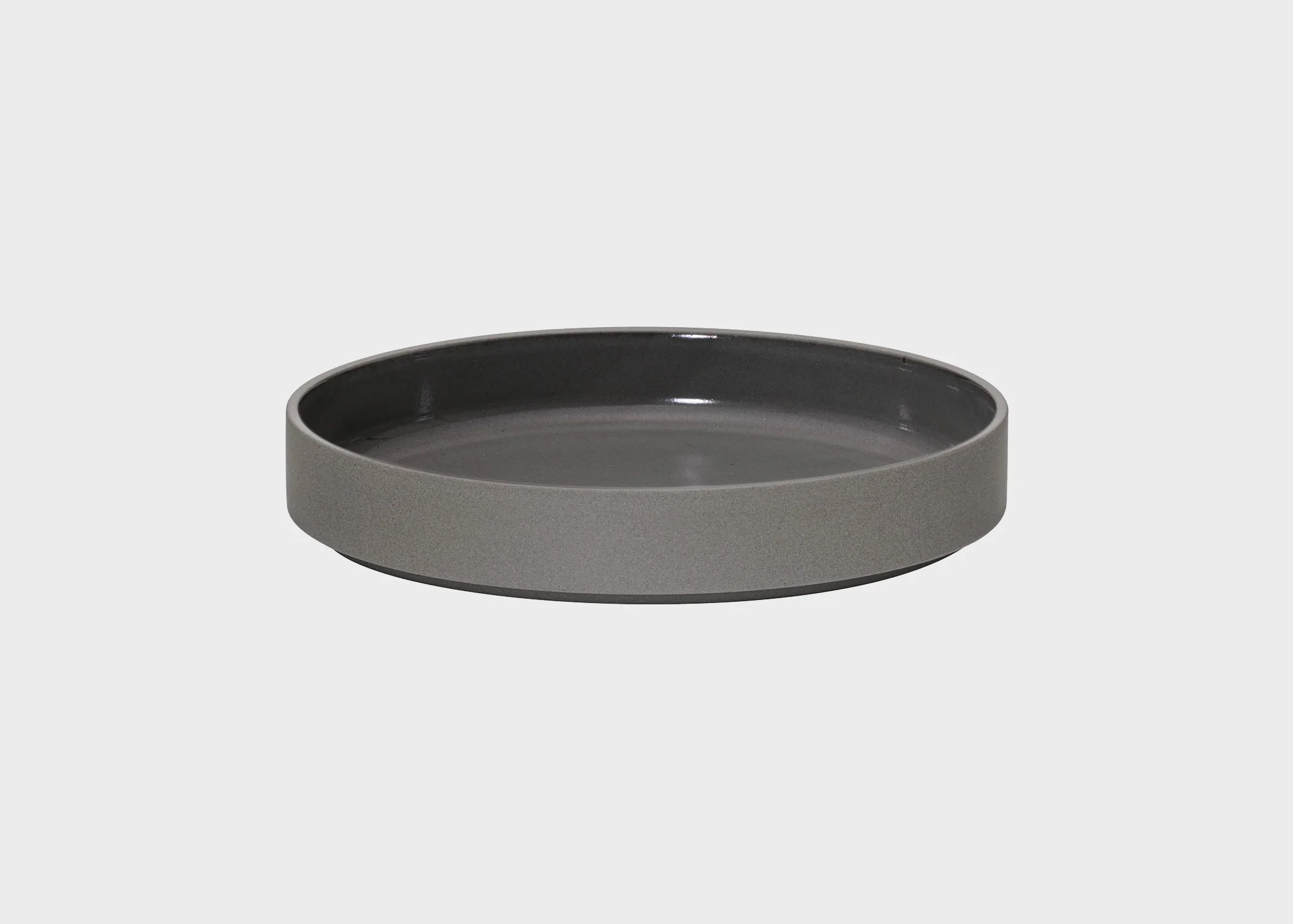 Hasami Shallow Cup/Bowl - Dark Gray - Image 5