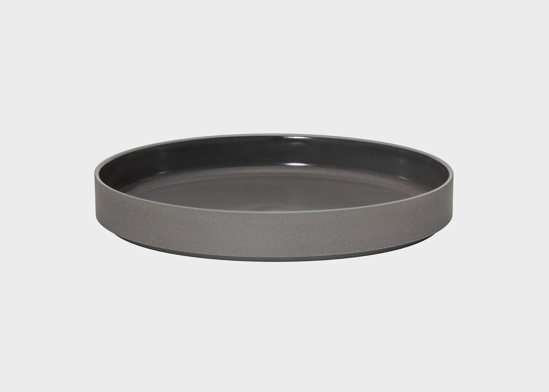 Hasami Shallow Cup/Bowl - Dark Gray - Image 6