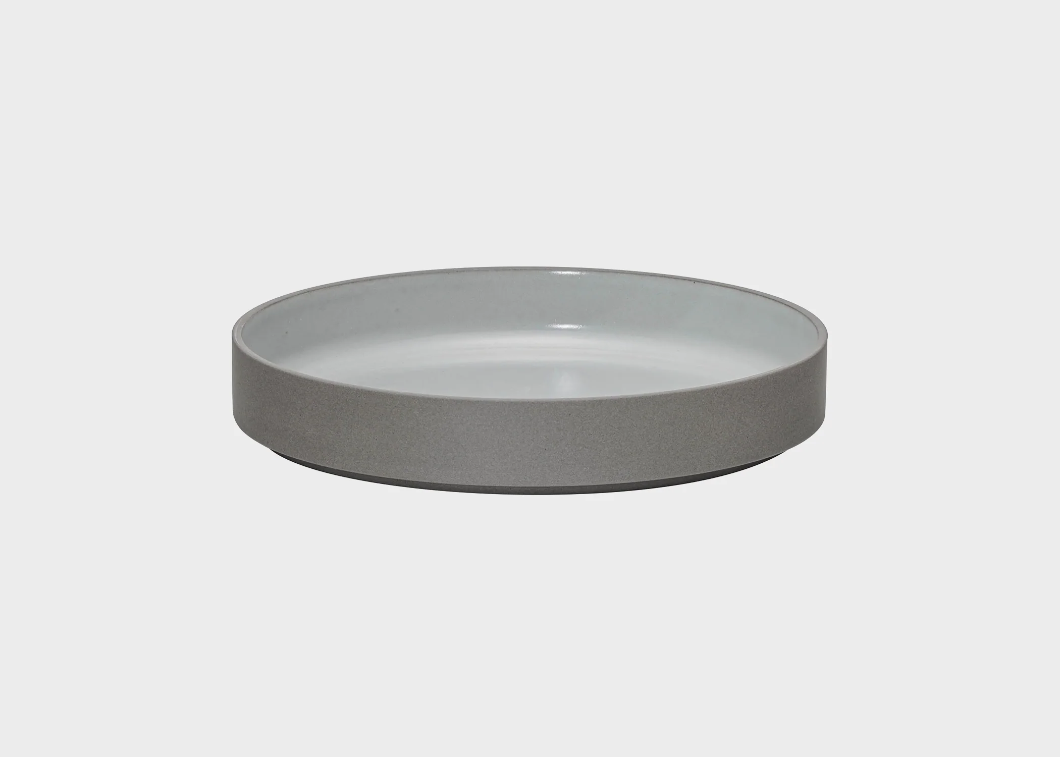 Hasami Shallow Cup/Bowl - Ash White - Image 5