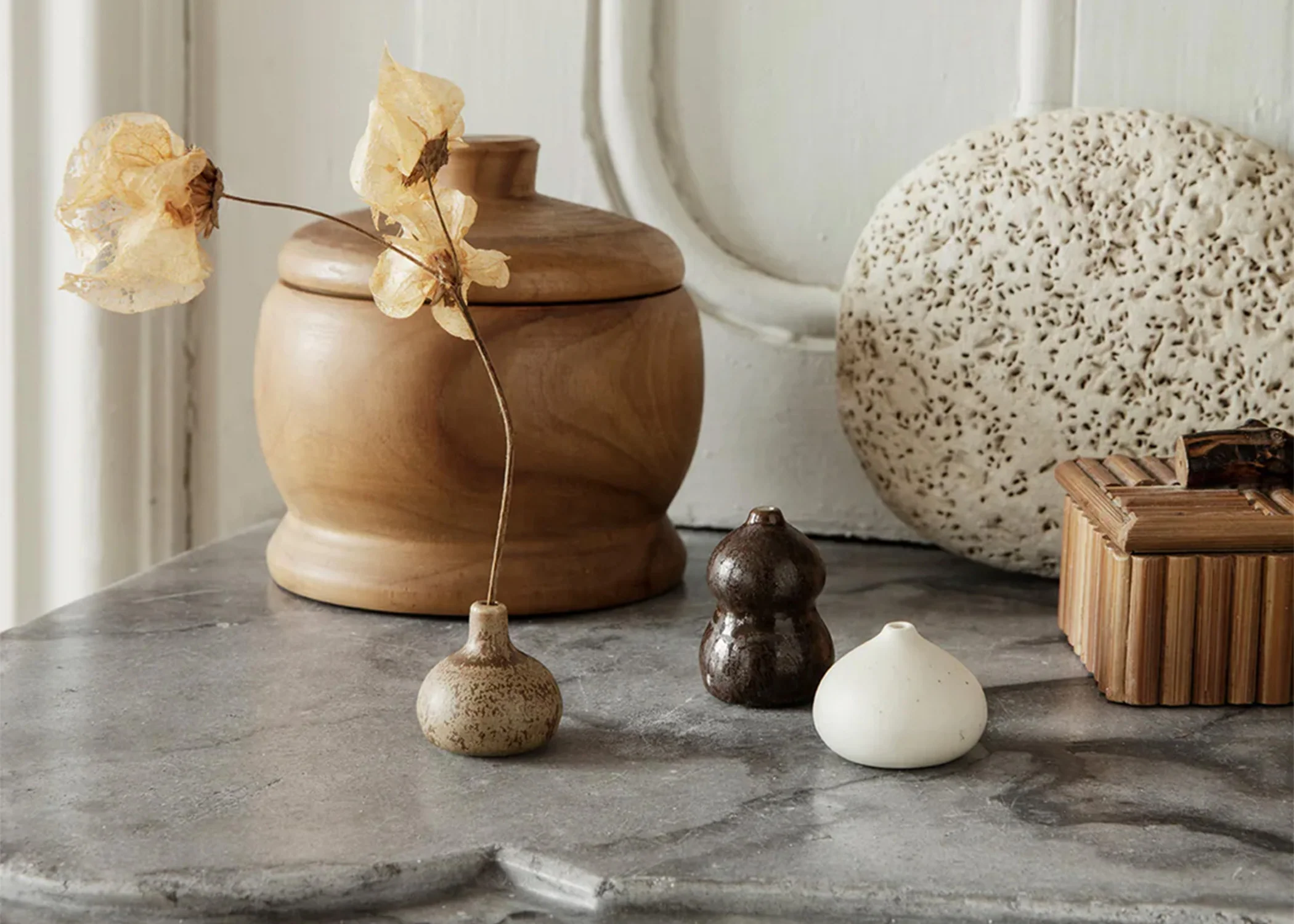 Komo Mini Vases Set - Image 2