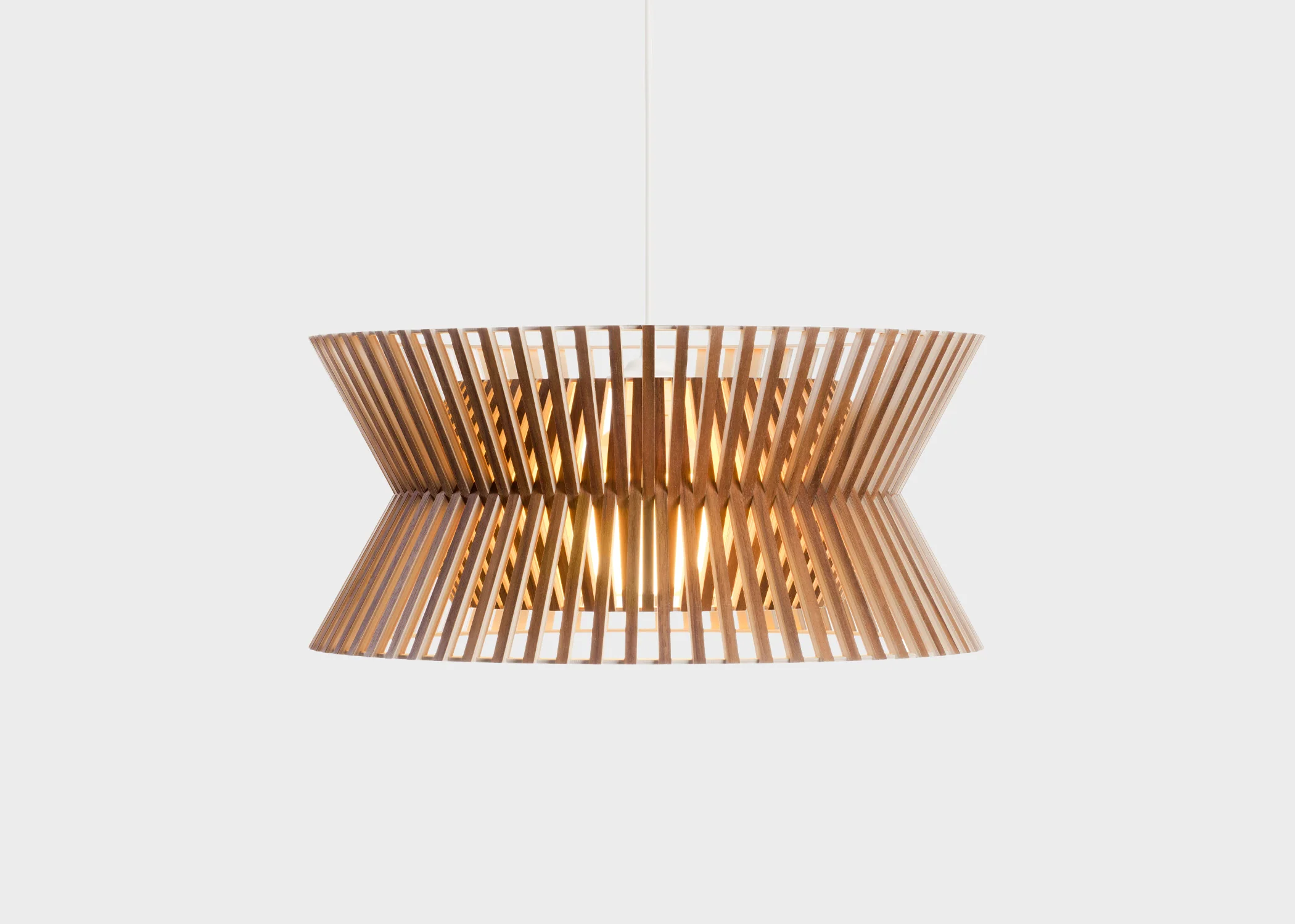 Kontro 6000 Pendant - Walnut