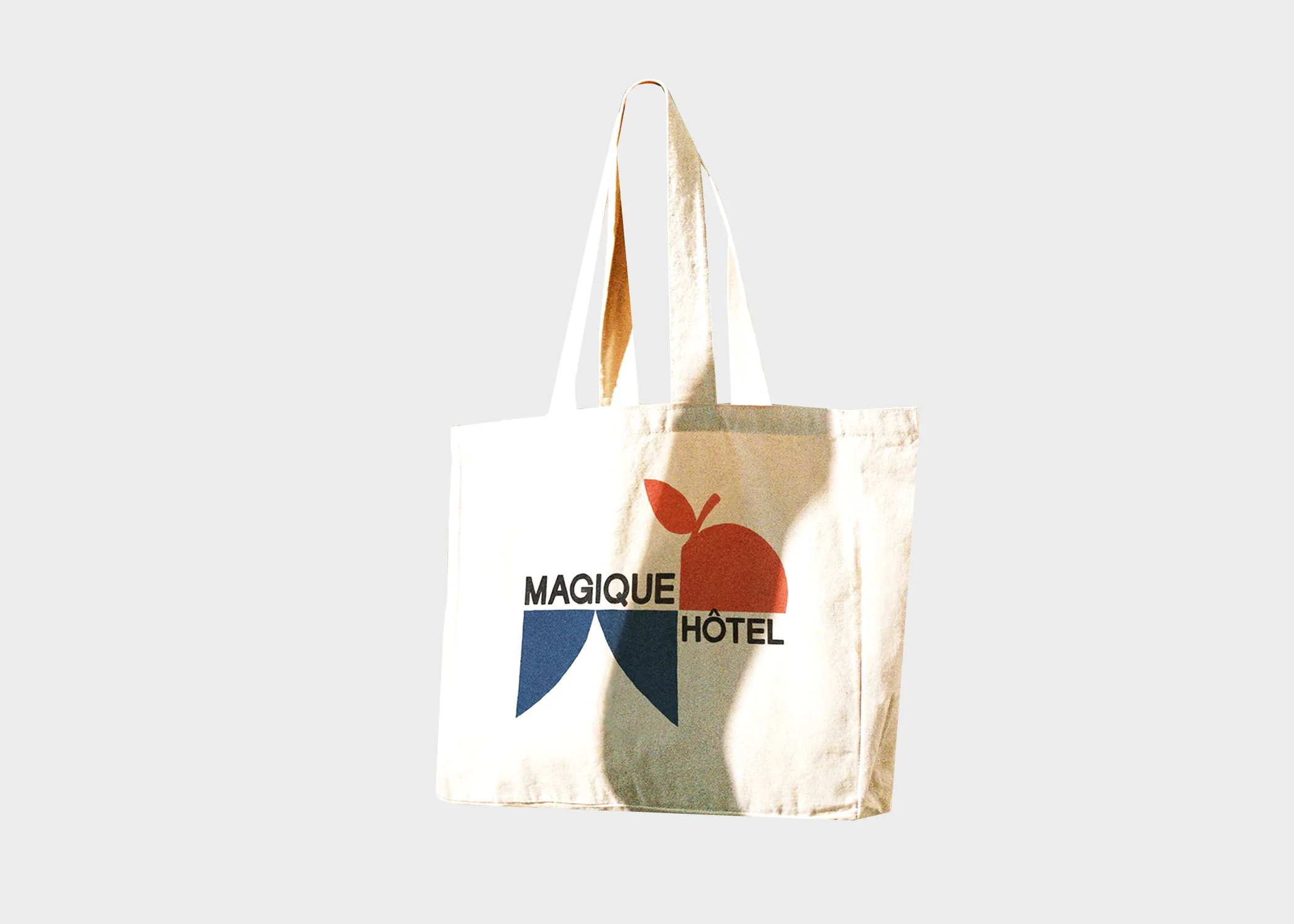 Magique Tote Bag