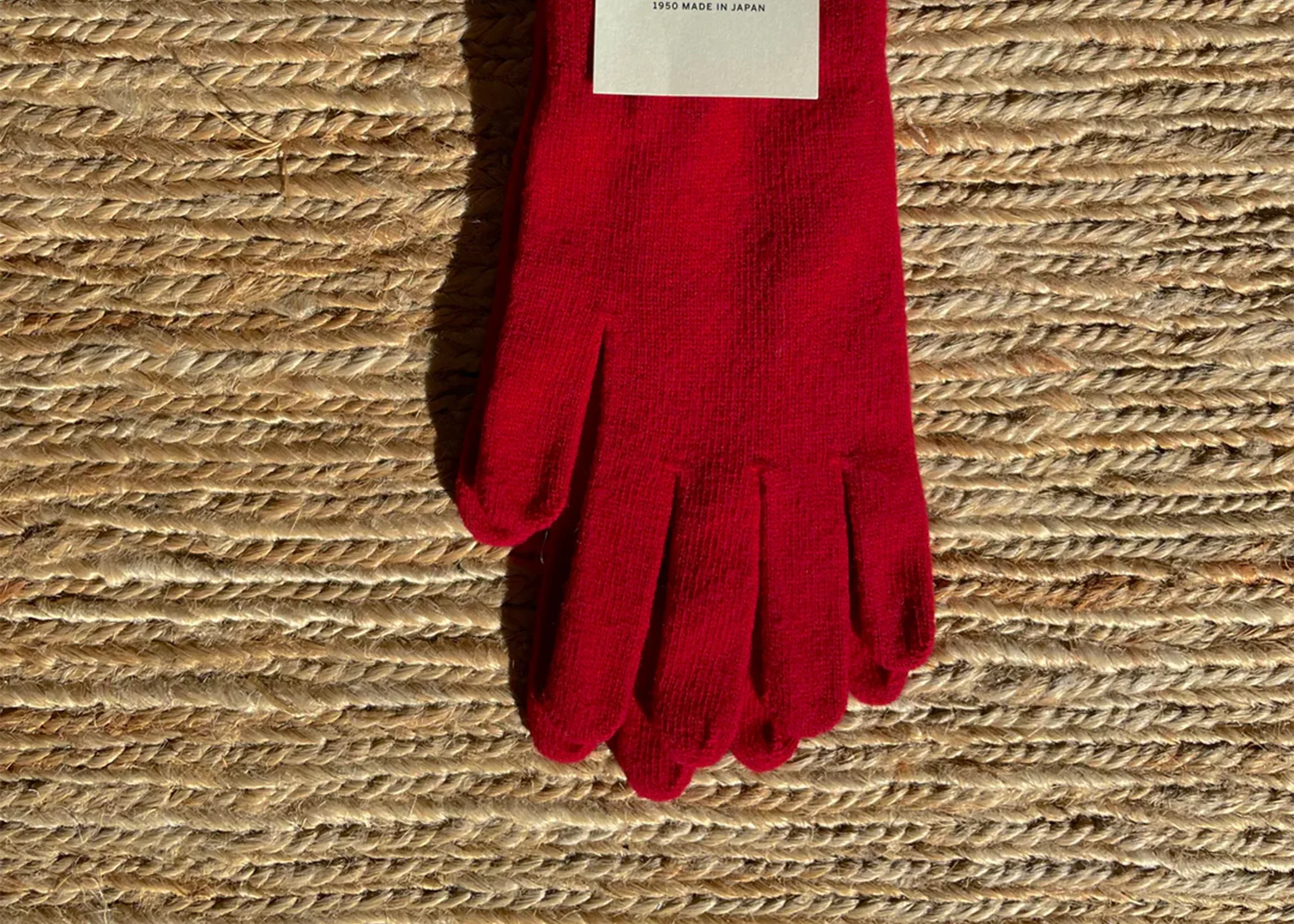 Merino Wool Gloves Red - Image 2