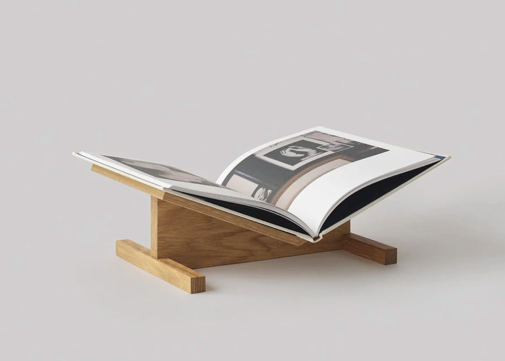 Page Bookstand - Image 2