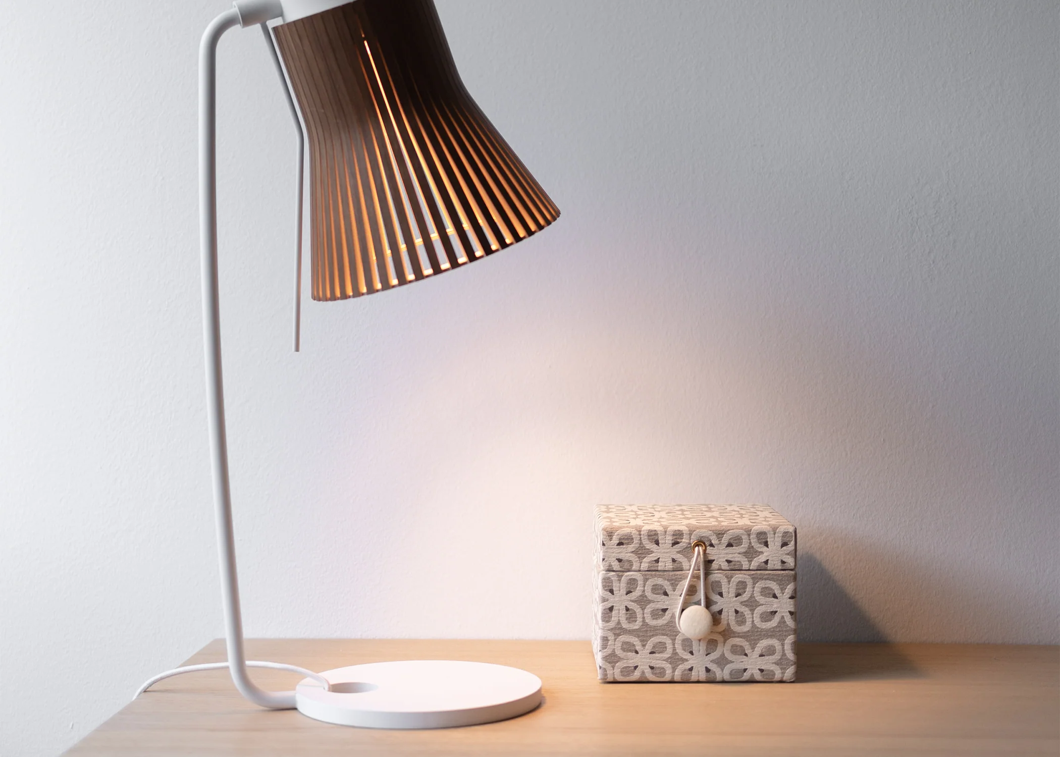 Petite 4620 Table Lamp - Walnut - Image 4