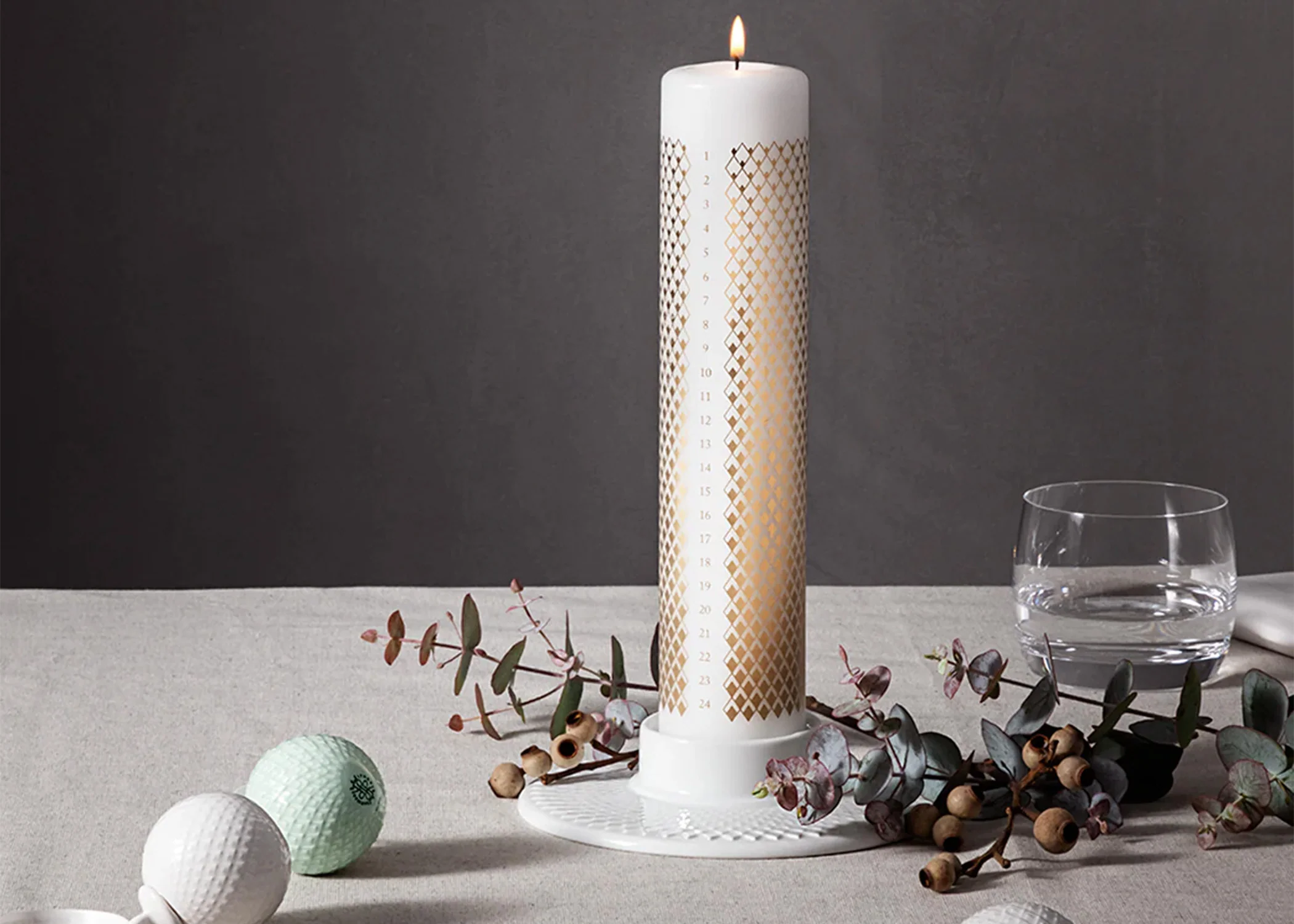Rhombe Block Candle Holder - Image 2