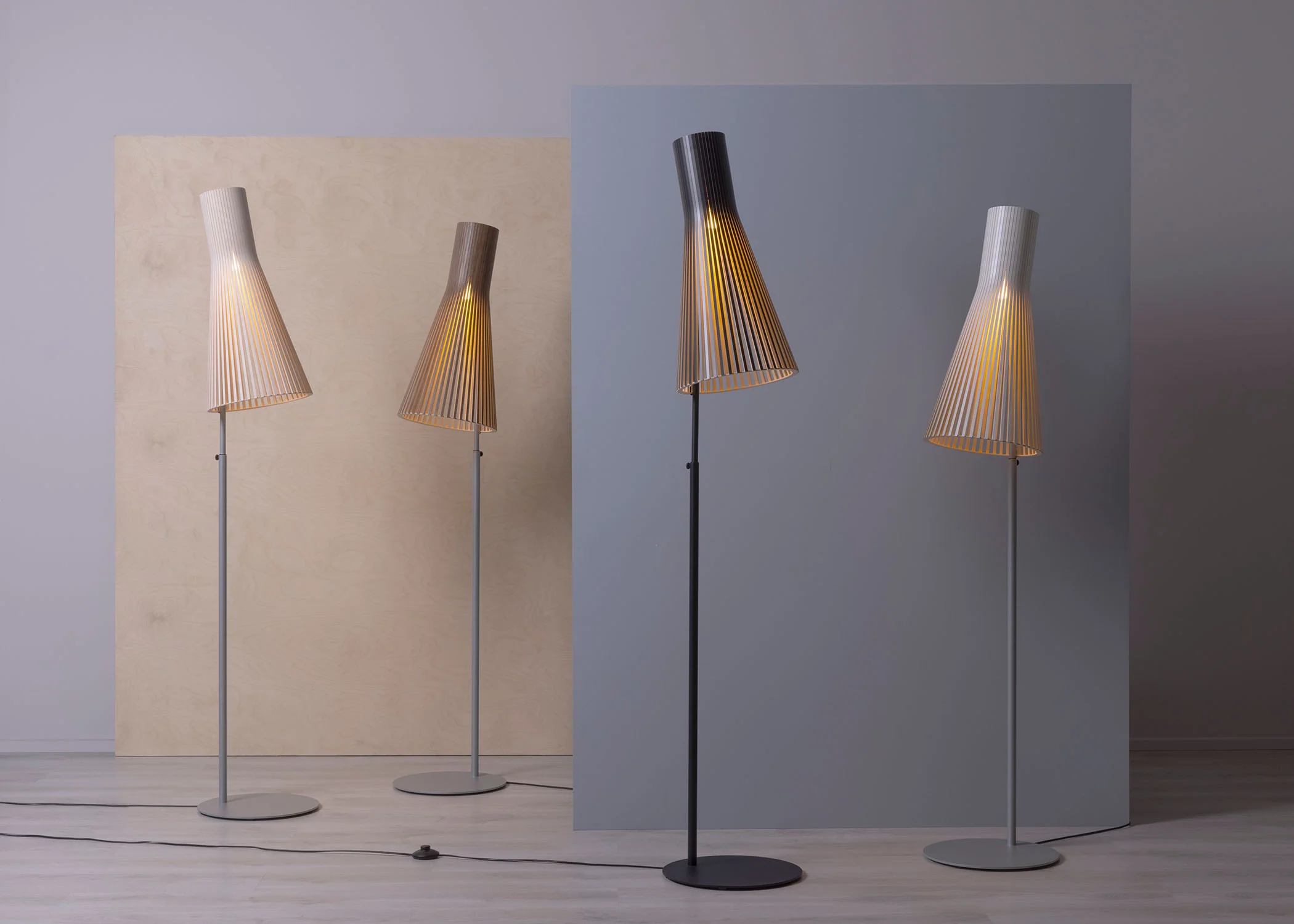 Secto 4210 Floor Lamp - White - Image 5