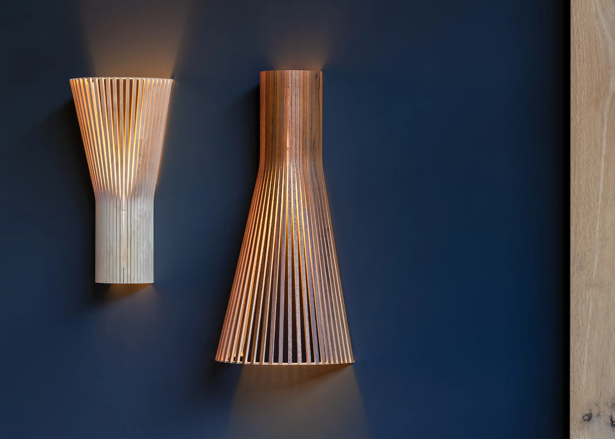 Secto 4231 Wall Lamp - Birch - Image 5